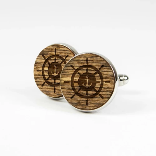 Spinki do Mankietów Koło Sterowe – Prezent dla Żeglarza i Lidera | Kudula